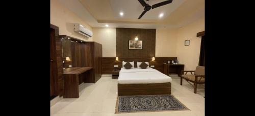 Sawai Madhopur Hotel | House M Lodge