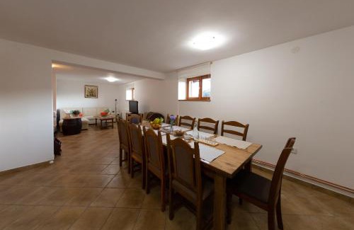 Otocac Villa | House Mate