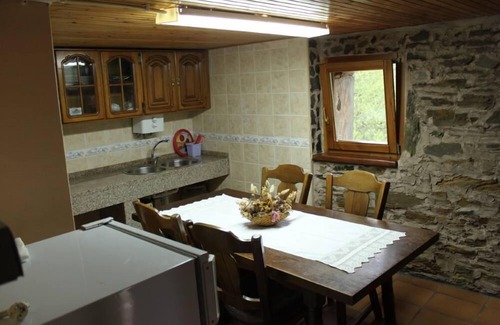 Covilha Cabaña | Parque Natural de Casa en las laderas de la Serra da Estrela