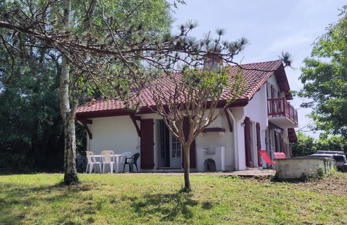 Saint-Pee-sur-Nivelle Casa | House for 10 people
