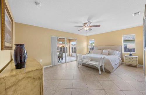 Port Saint Lucie Casa | House near Jensen Beach! With Game Room and Sunroom
