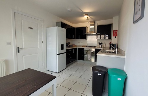 Peterborough Casa | House of 4 Chimneys by Your Lettings UK