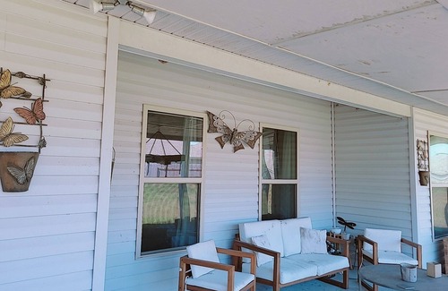 Tangipahoa Parish Casa | House of Aries- Your home-away-from-home.