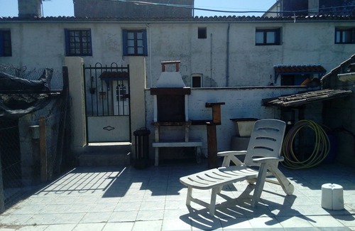 L'Eguille Casa | casa de carácter en un pueblo de ostras cerca del mar.