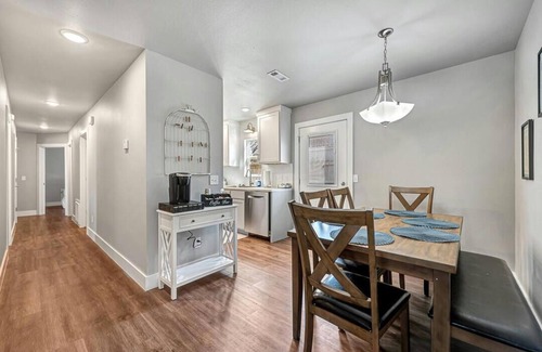 Bentonville Casa | House of Charm! Bike Trails & Walmart HQ
