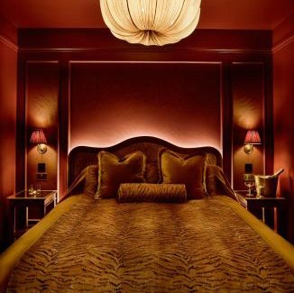 Canary Wharf Hotel | House of Gods Canary Wharf