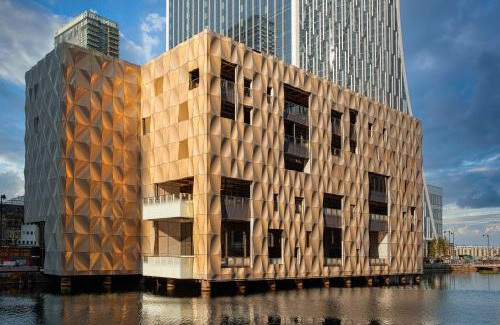Canary Wharf Hotel | House of Gods Canary Wharf