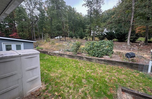Kabletown Casa | House of Gunn: games, pets welcome