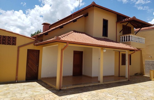 Sao Lourenco Casa | Casa de alto nivel cerca del centro de São Lourenço.