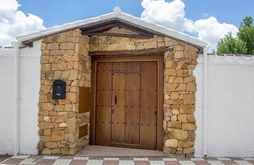 Cuevas del Becerro Villa | Casa La Fuentezuela -
