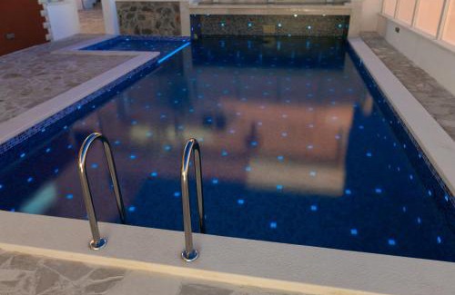 Srinjine Apartamento | House of Oz with Private Pool