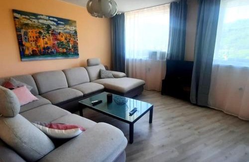 Bailovo Villa | "House of swallows" vacation home, close to Sofia