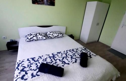 Bailovo Villa | "House of swallows" vacation home, close to Sofia