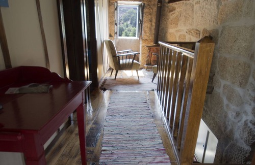 Mondim de Basto Casa | Casa de la Rejilla (Bobal, Parque Natural del Alvão)