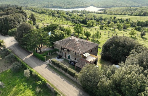 Lucignano Casa | House of the Holm oaks