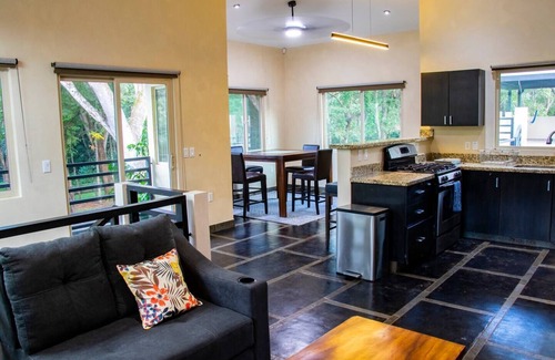 Playa Negra Casa | House of the Rising Tide, sleeps 10