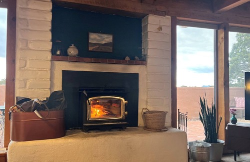 Eldorado at Santa Fe Casa | House of the Yellow Bird! Close to Skiing and Downtown!