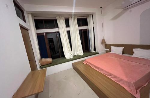 Suja Casa | House Of Views Bir