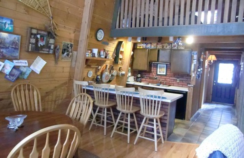 Blue River Chalet De Esquí | Inicio de buen gusto el 1 de Acre - 5 minutos a los ascensores!