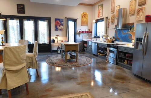 Seneca Casa | House on Lake Keowee with dock