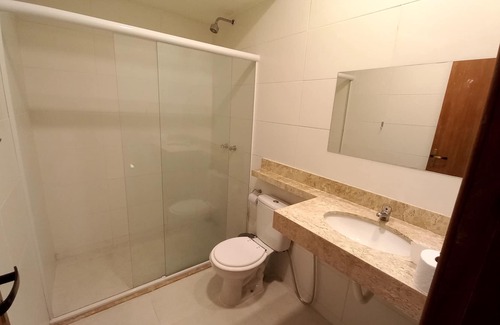 Biscaia Cabaña | House on large land on the sea, in condominium