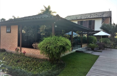 Bracui Casa | House on the Bracuhy channel in a condominium with total security