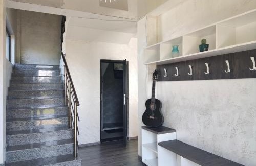 Khelvachauri Villa | House on the mountain with a view of Batumi