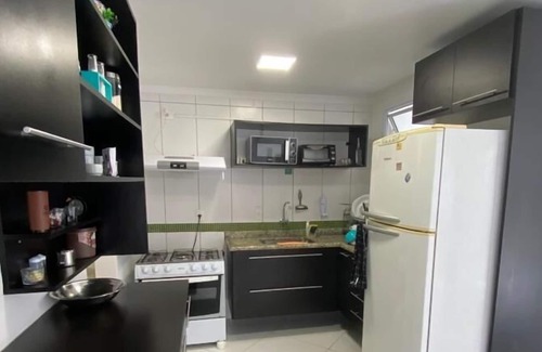 Lazaro Casa | Casa pé na areia Ubatuba a 30m da praia da Sununga e 100m da praia do Lázaro.
