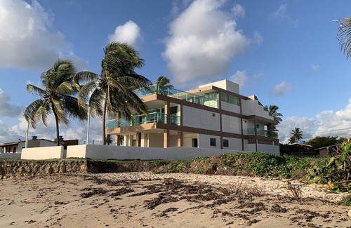 Pitimbu Casa | House on the Seafront of Pitimbu