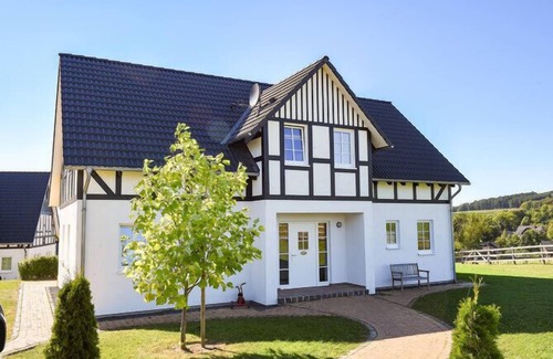 Niederberndorf Casa | House on the willow - left