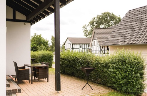 Niederberndorf Casa | House on the willow - left