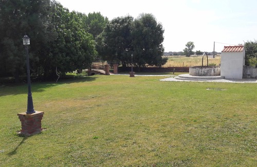 Vimieiro Apartamento | Casa con vistas a la piscina, ideal para familias.