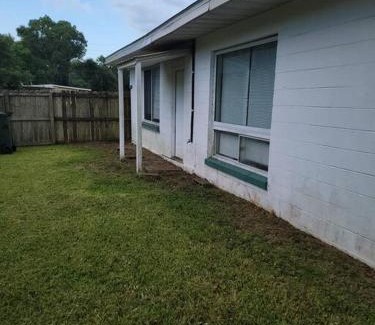 West Pensacola Casa | House Pensacola 3br 2ba at Eaton Place Long Stays