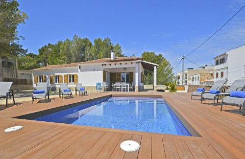 Can Picafort Chalet De Esquí | House PINOCHA