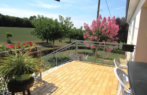 Capdrot Casa | House set in the Peaceful Countryside