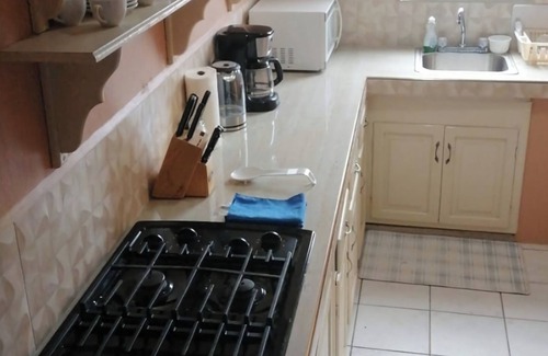 La Ceiba Casa | Ivy's House & Terrace