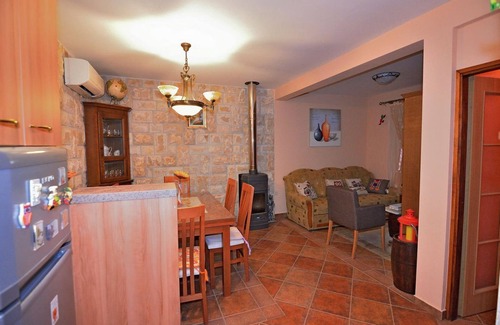 Cove Donja Krusica (Donje selo) Casa | Apartamento Tihanka (71831-A1) - Grohote