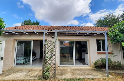 Gragnague Casa | House Toulouse 7 min from the metro A balma gramont terrace fenced garden quiet