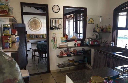 Porto Belo Casa | Casa a dos cuadras de la playa en condominio, 5 habitaciones, Manguinhos, Buzios.