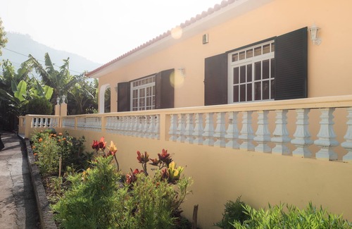 Arco da Calheta Casa | alojamiento Calheta