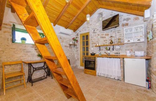 Kneza Casa | House Vinko