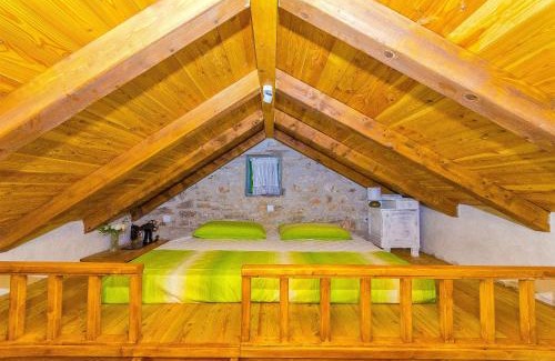 Kneza Casa | House Vinko