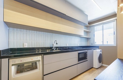 Jurere Apartamento | House w/ Gourmet Area, Just 10min From the sea OSH