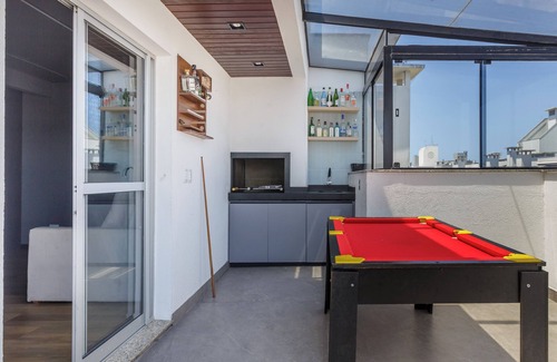 Jurere Apartamento | House w/ Gourmet Area, Just 10min From the sea OSH
