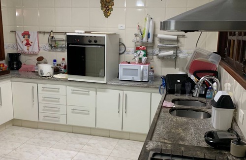 Pereque Casa | House w/ pool in condominium in Guarujá, 3 minutes from the beach
