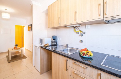 Albufeira Old Town Chalet De Esquí | House w/ Terrace & View – Central Albufeira
