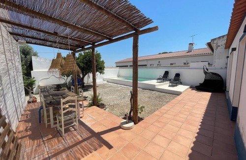 Reguengos de Monsaraz Casa | House with swimming pool near Monsaraz