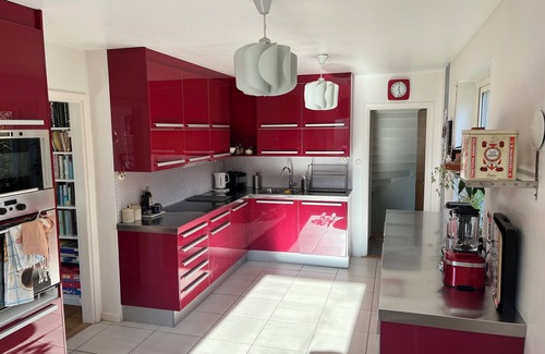 Orgryte-Harlanda Casa | House with terrace and garden close to Gothenburg center and recreation area.