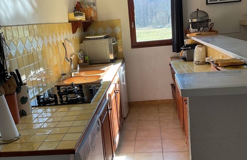 Valgorge Casa | House with 40m2 covered terrace, in quiet La Baume valley, sleeps 6.