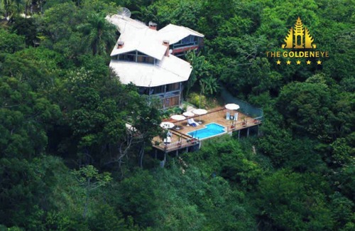 Porto Belo Casa | Casa con 5 suites con vistas espectaculares al mar!